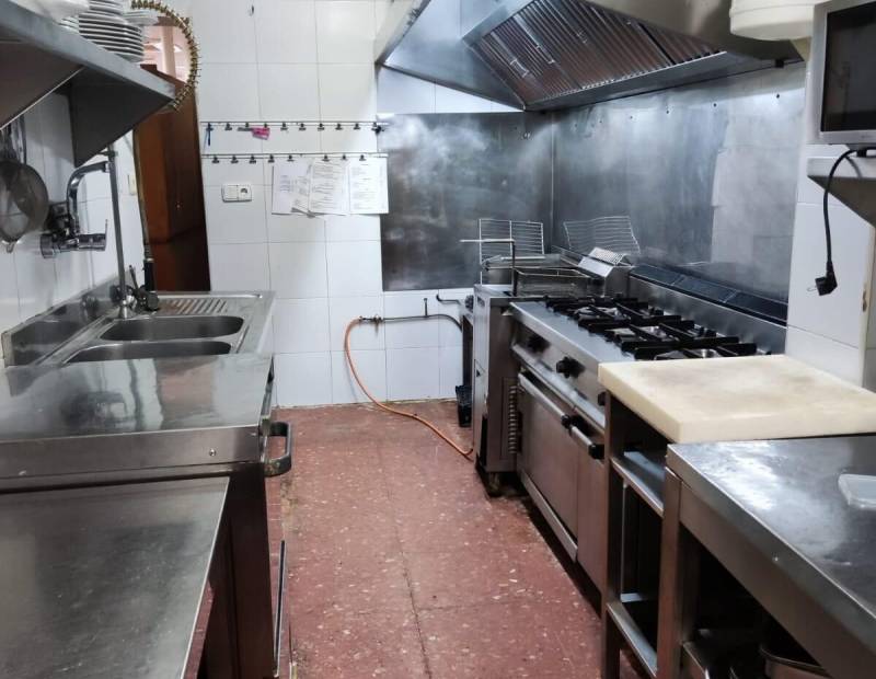 Продажа - помещение - Centro - Benidorm