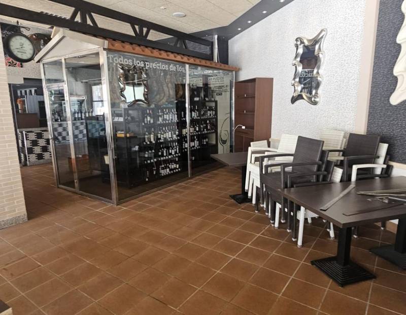 Продажа - помещение - Pueblo Levante - Benidorm