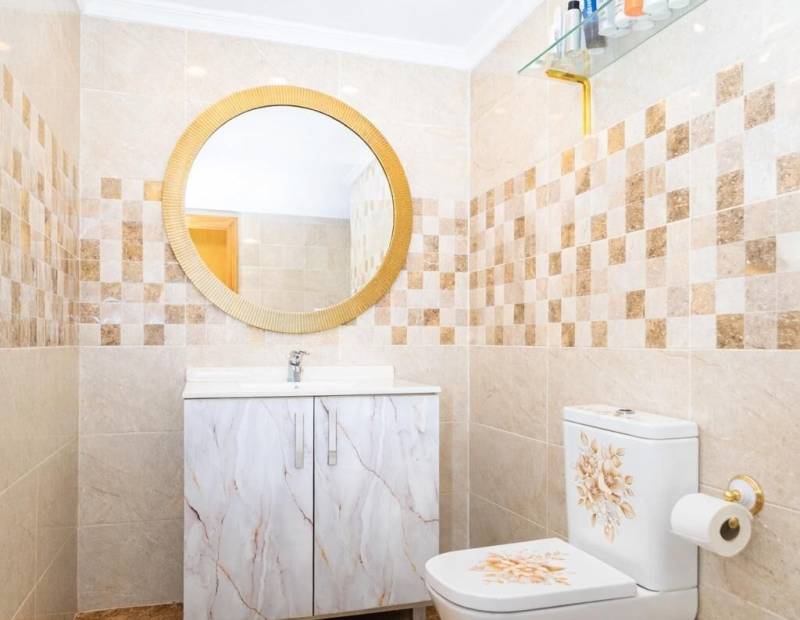 Venta - Planta baja - Juzgados - Benidorm