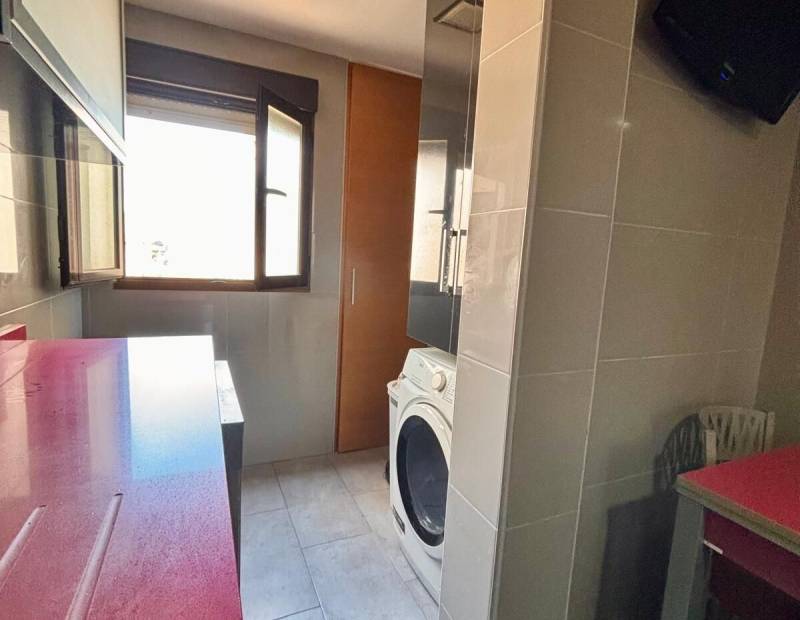 Venta - Piso - Avenida Beniarda - Benidorm