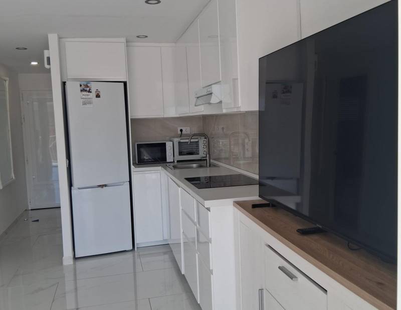 Venta - Apartamento - Rincon de Loix Alto - Benidorm