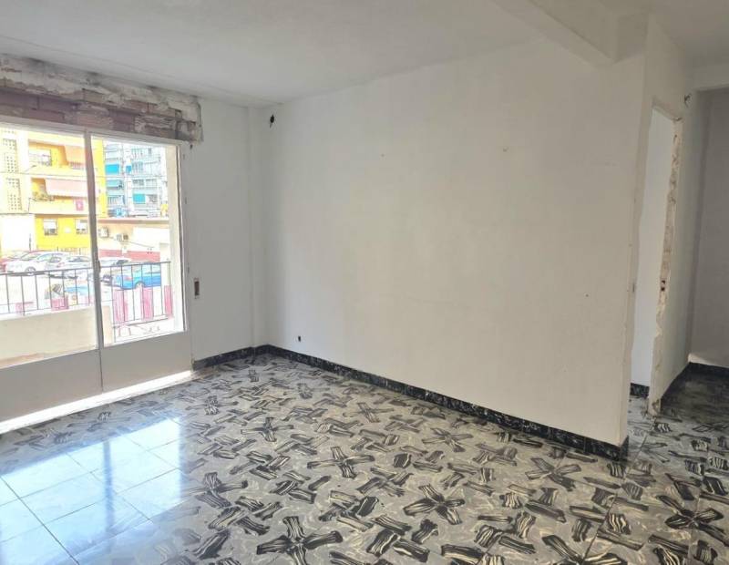 Sale - Flat - Benidorm