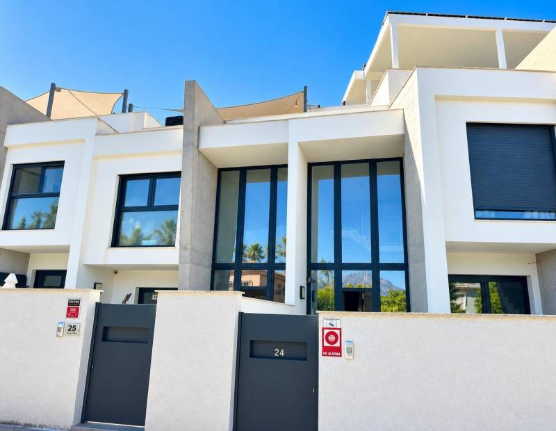 Venta - Chalet - Alfaz del PI Pueblo-Urbanizaciones - l'Alfas del Pi