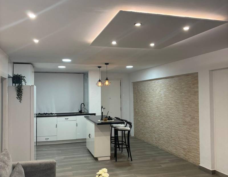 Sale - Flat - Centro - Benidorm