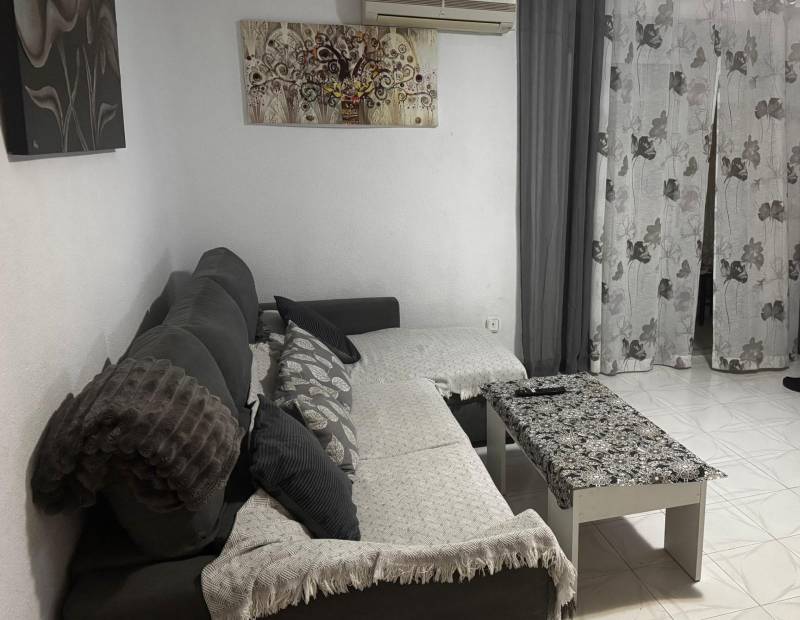 Sale - Apartment - Colonia Madrid - Benidorm