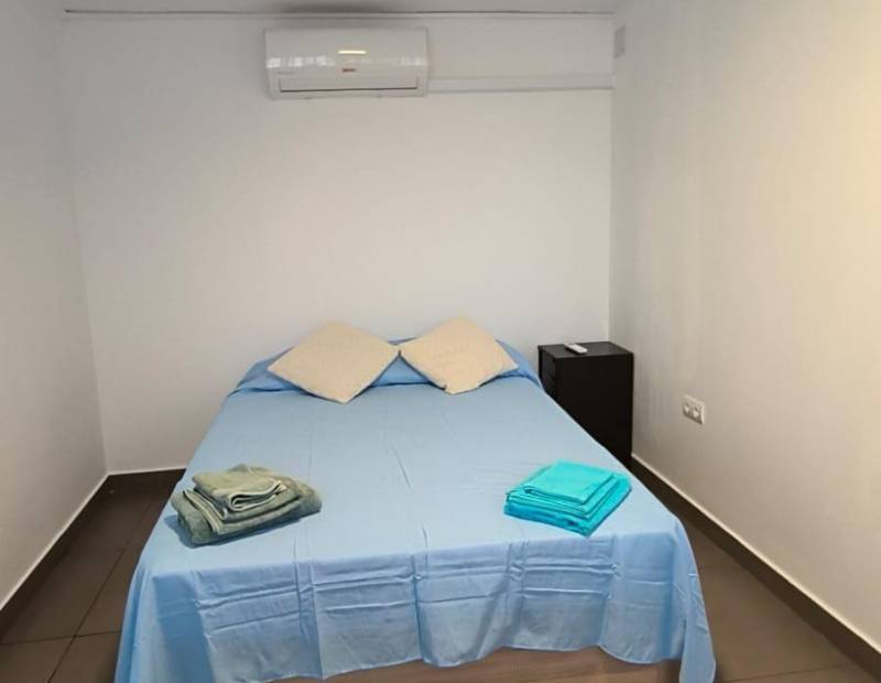 Venta - Local comercial - Rincon de Loix Alto - Benidorm