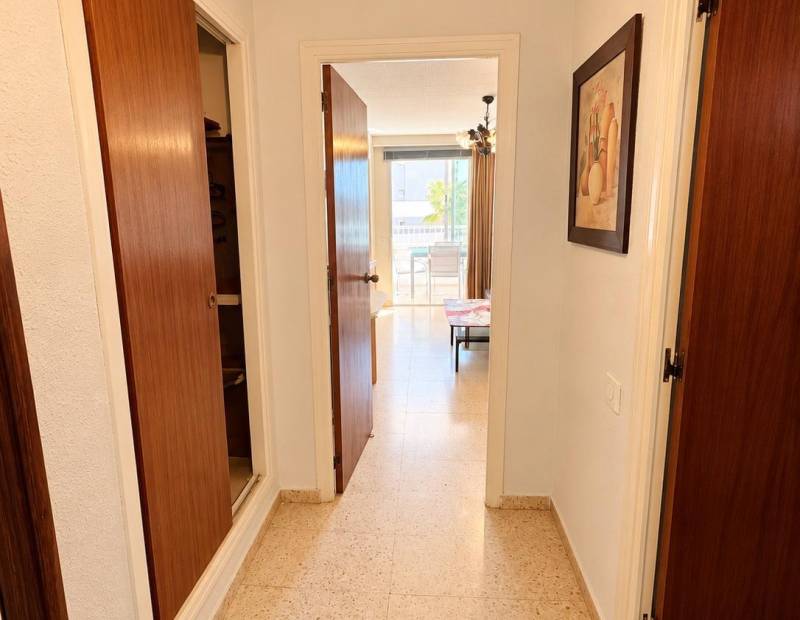Продажа - квартира - Playa de Poniente - Benidorm