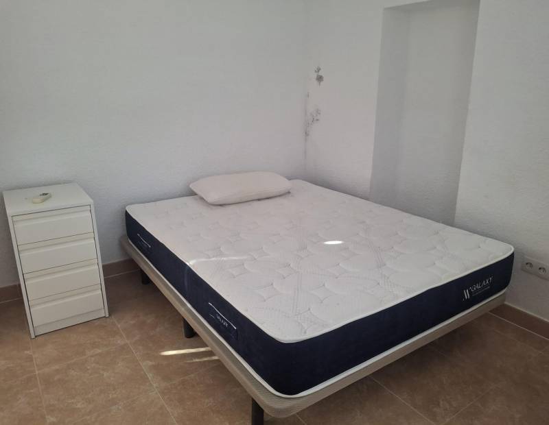 Продажа - шале - Avenida Europa - Benidorm