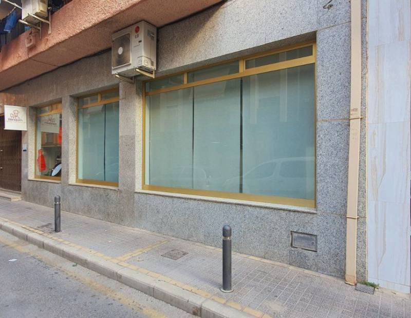  - Local comercial - Centro - Benidorm