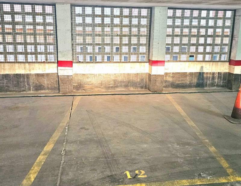 Sale - Parking - Levante - Benidorm