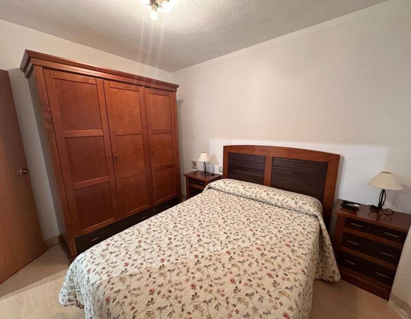 Продажа - квартира - Avenida L Aigüera - Benidorm