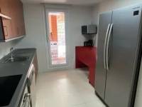 https://fotos15.apinmo.com/1156/29643372/3-6.jpg