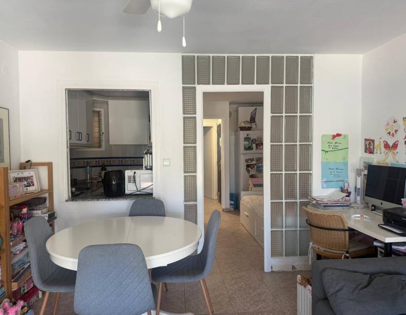 Продажа - АПАРТАМЕНТЫ - Hotel Bali - Benidorm