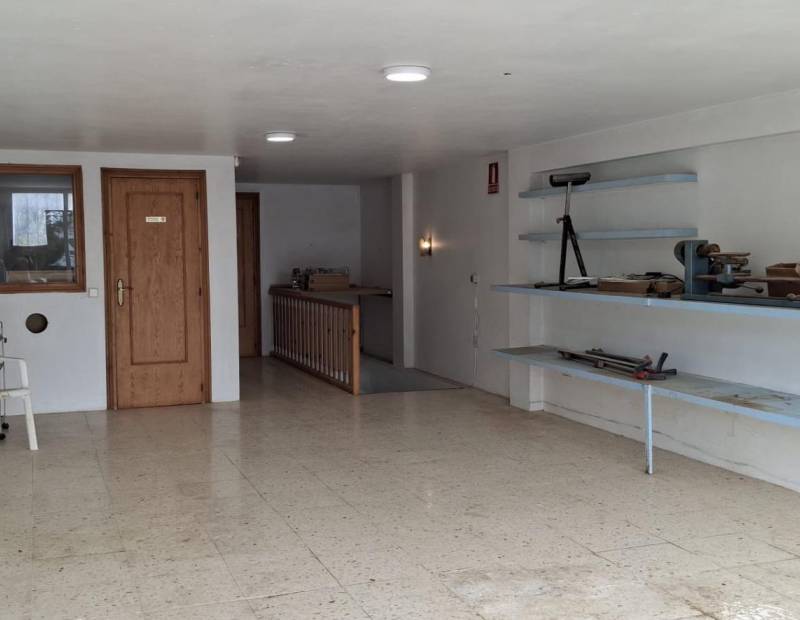 Venta - Local comercial - Planet - Altea