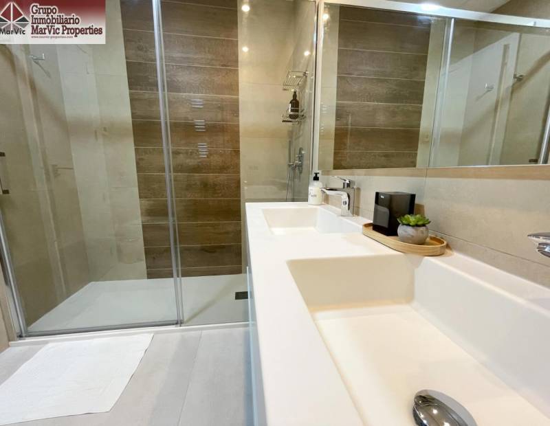 Venta - Piso - Playa de Poniente - Benidorm