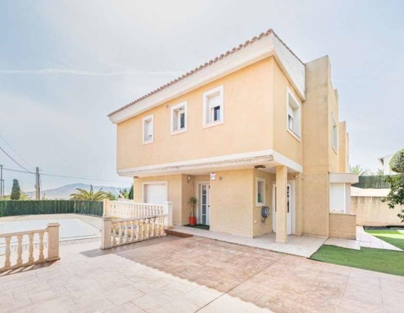 Продажа - шале - Barranco Hondo - La Nucía