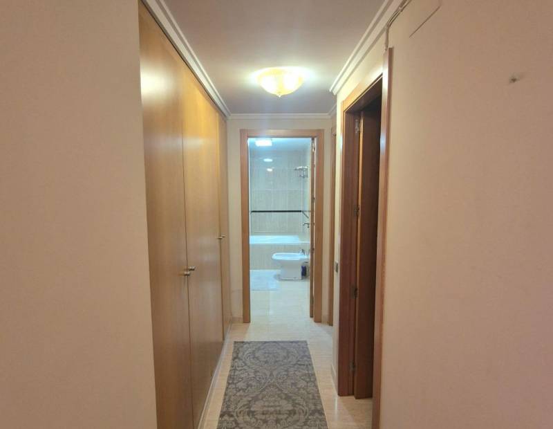 Продажа - квартира - Cala Villajoyosa - Villajoyosa