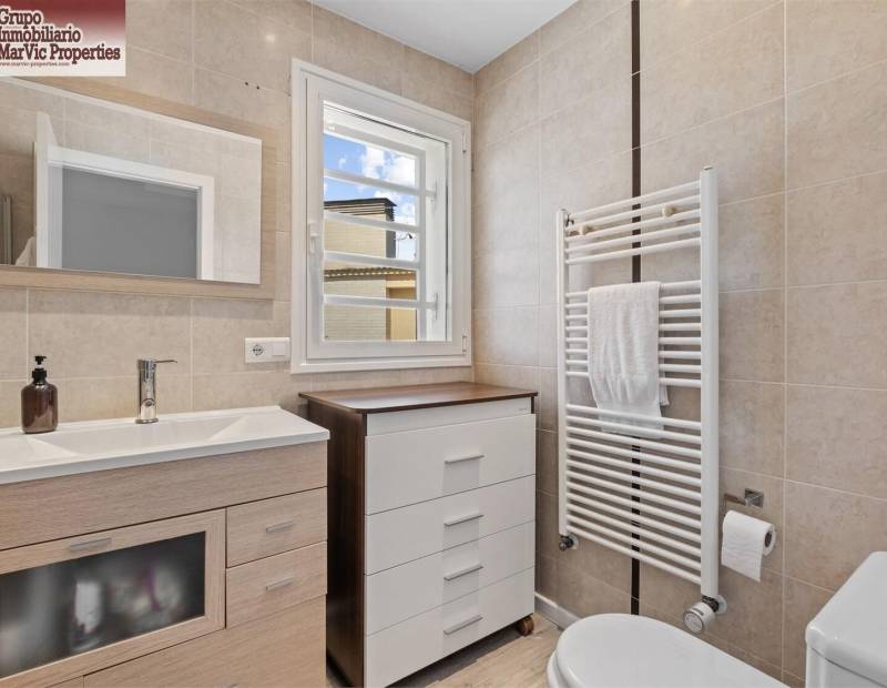 Venta - Chalet - Alfaz del PI Pueblo-Urbanizaciones - l'Alfas del Pi