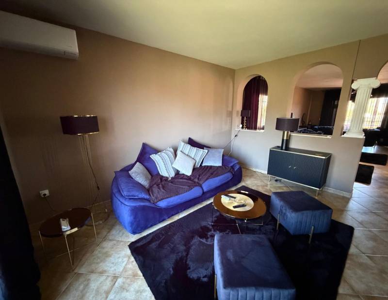 Sale - Semi-detached house - Urbanizaciones - La Nucía