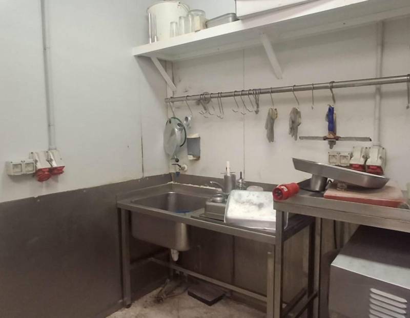 Sale - Business Premise - Centro - Benidorm