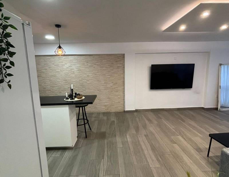 Sale - Flat - Centro - Benidorm