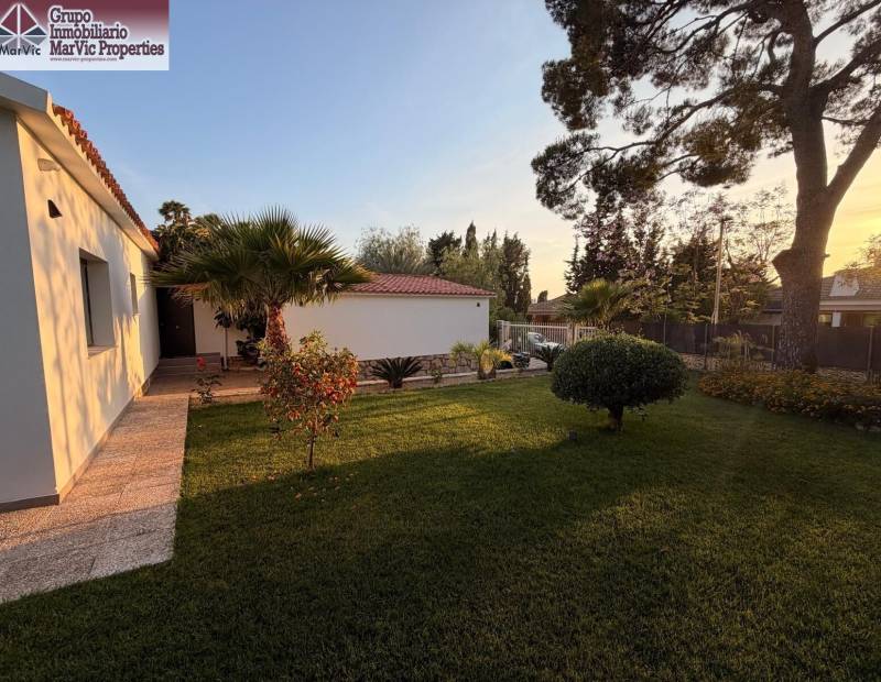 Продажа - шале - Rincon de Loix Llano - Benidorm