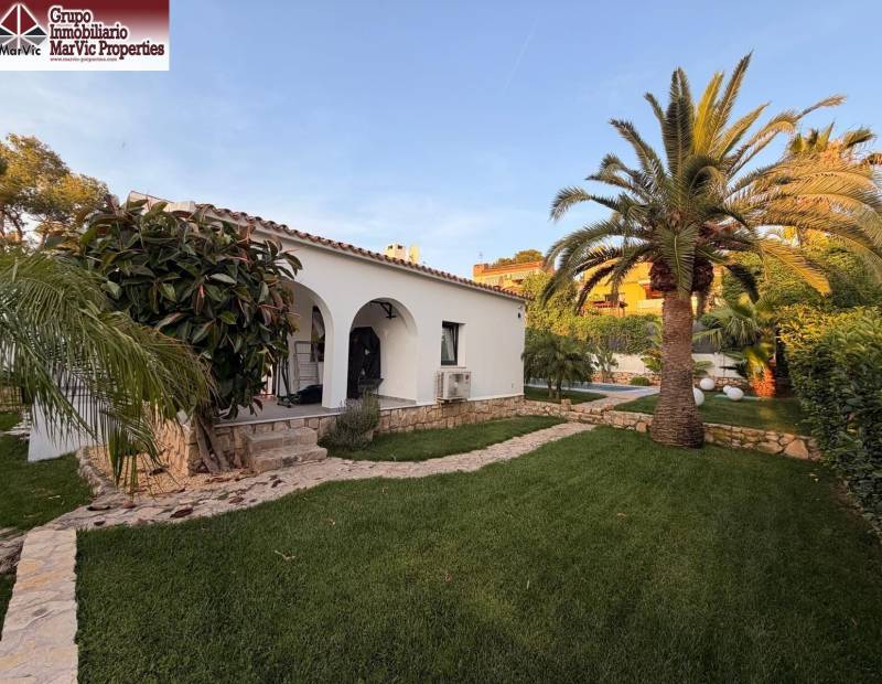 Продажа - шале - Rincon de Loix Llano - Benidorm