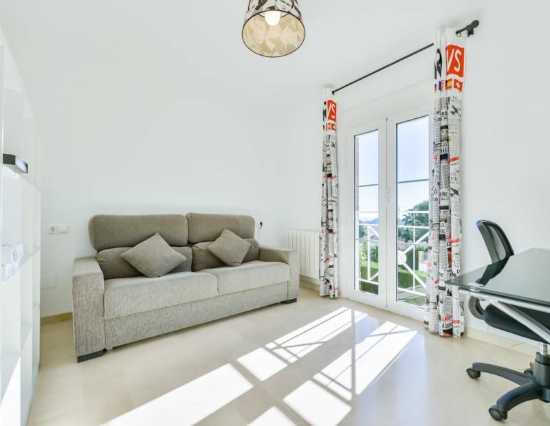 Sale - Single family house - Golf Bahía - Finestrat