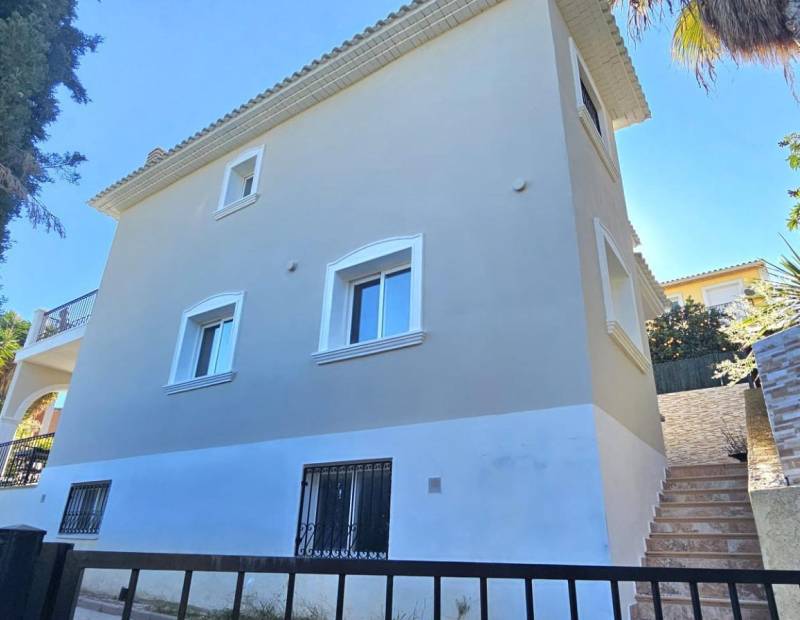 Sale - Single family house - Montebello - Nou Espai - La Nucía