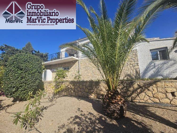 Продажа - шале - Albir - l'Alfas del Pi