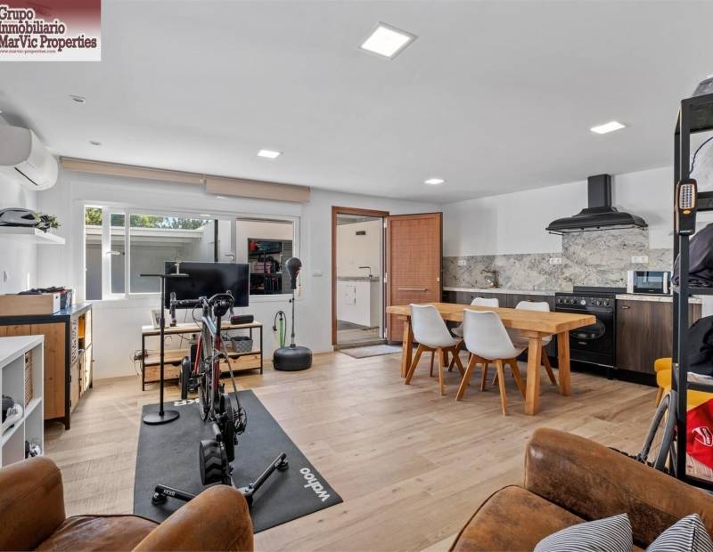 Venta - Chalet - Alfaz del PI Pueblo-Urbanizaciones - l'Alfas del Pi