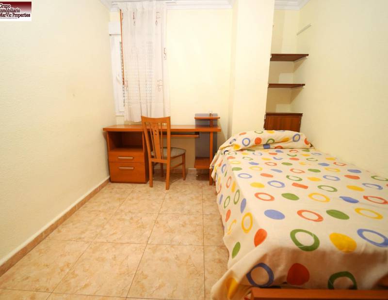 Продажа - квартира - Colonia Madrid - Benidorm