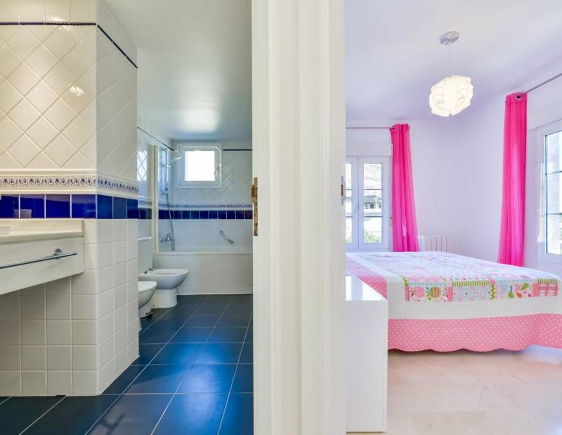 Sale - Single family house - Golf Bahía - Finestrat