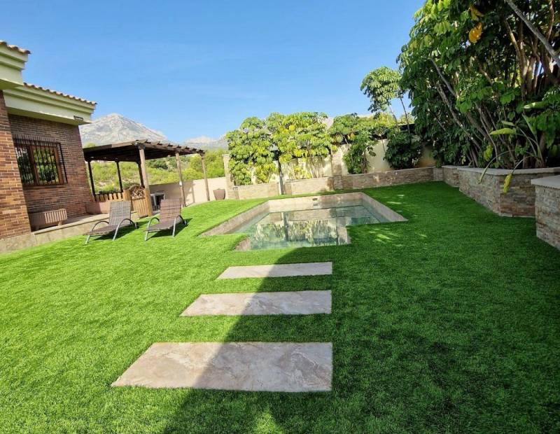 Sale - Single family house - Panorama - La Nucía