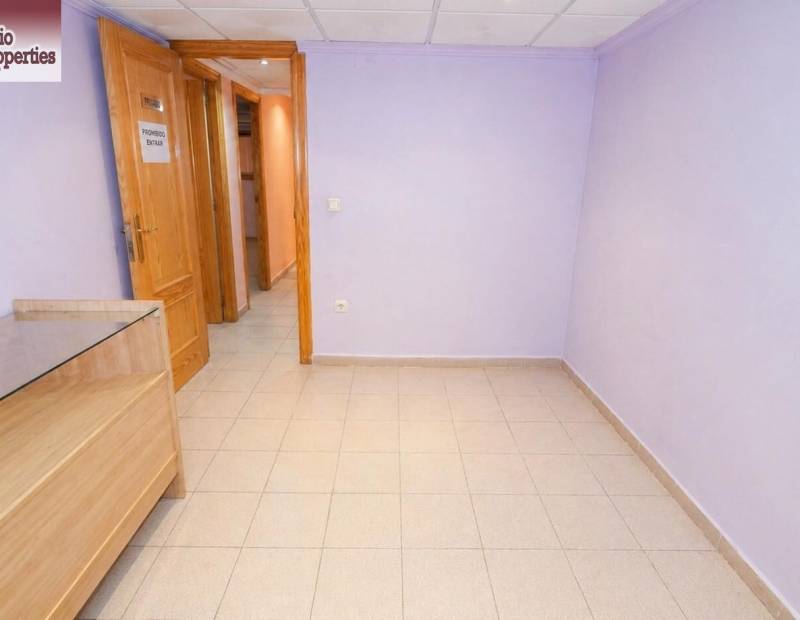 Rental - Business Premise - Avenida Beniarda - Benidorm