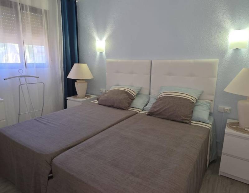 Продажа - квартира - Rincon de Loix - Benidorm