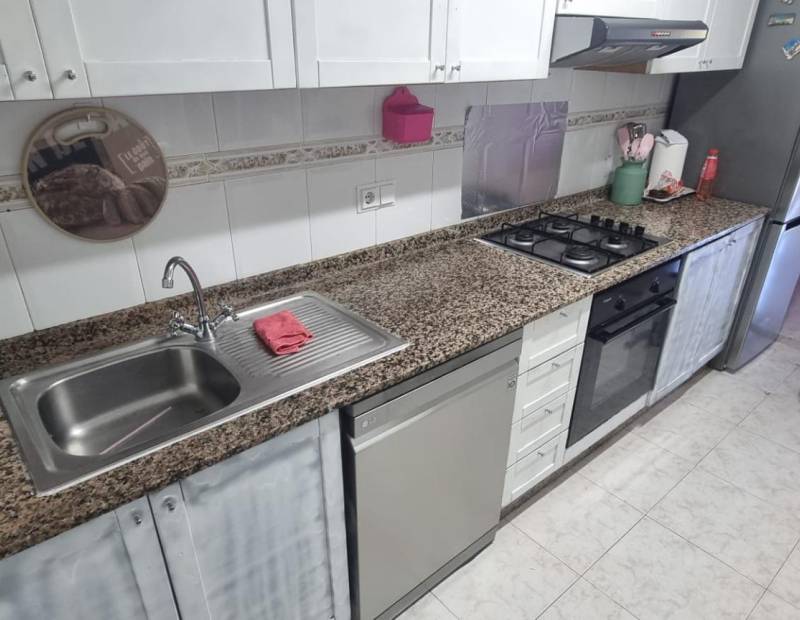 Продажа - спаренный дом - Urbanizaciones - La Nucía