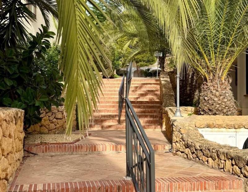 Продажа - спаренный дом - Camporrosso village - Finestrat