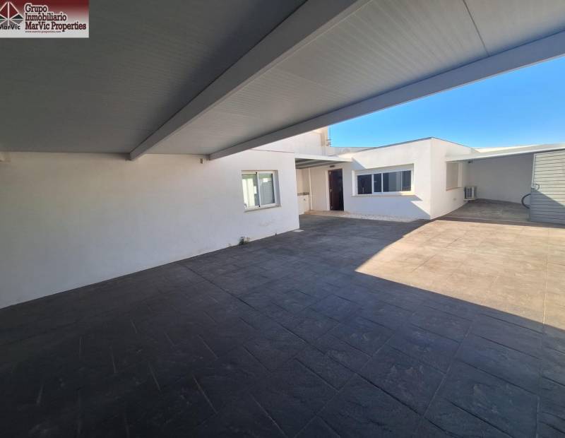 Venta - Chalet - Alfaz del PI Pueblo-Urbanizaciones - l'Alfas del Pi