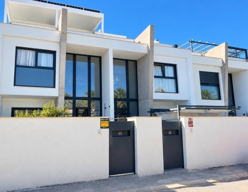 Venta - Chalet - Alfaz del PI Pueblo-Urbanizaciones - l'Alfas del Pi