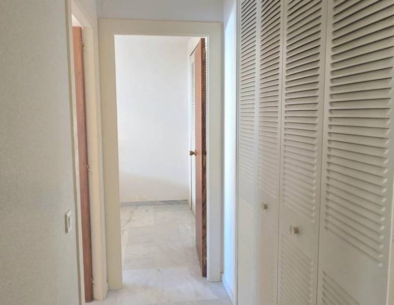 Продажа - АПАРТАМЕНТЫ - Cala de Benidorm - Benidorm