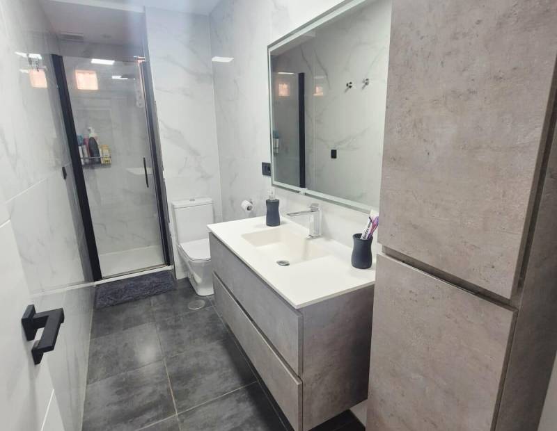 Sale - Flat - Centro - Benidorm