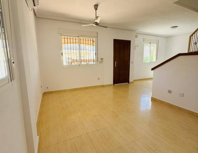 Продажа - спаренный дом - Alberca - Polop