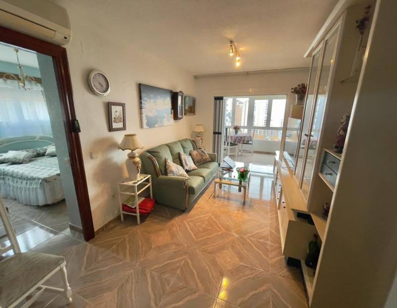 Sale - Apartment - Avenida del Mediterraneo - Benidorm