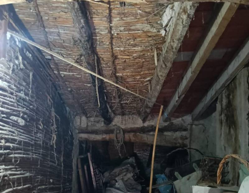 Sale - House - centro pueblo - Relleu