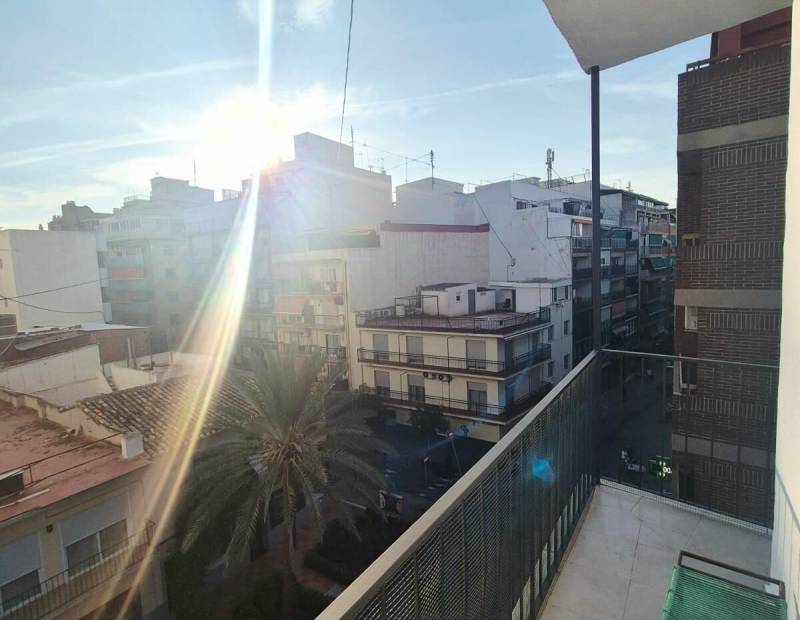 Sale - Flat - Centro - Benidorm