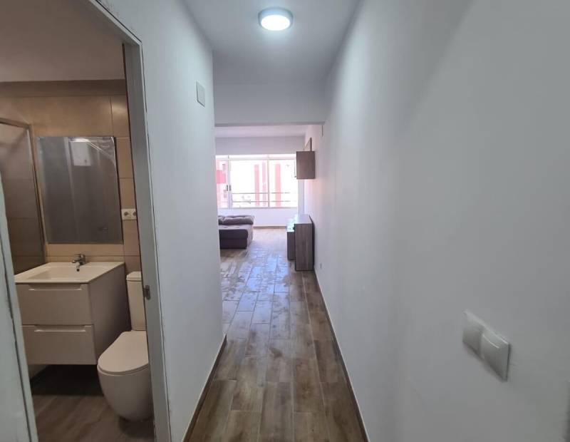 Продажа - квартира - Poniente - Benidorm