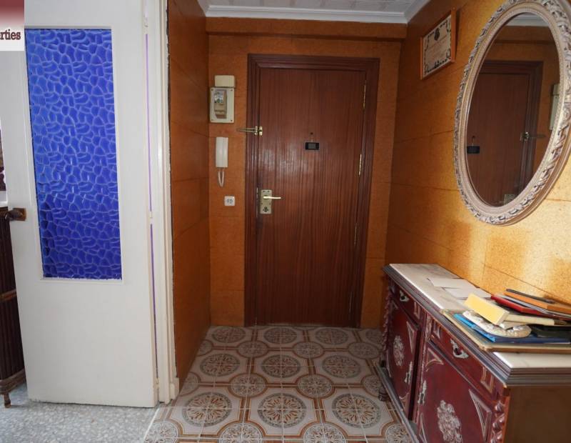 Sale - Flat - Avenida Alfonso Puchades - Benidorm