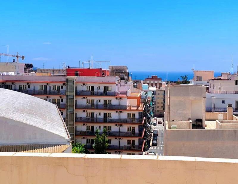 Sale - Apartment - Centro - Benidorm