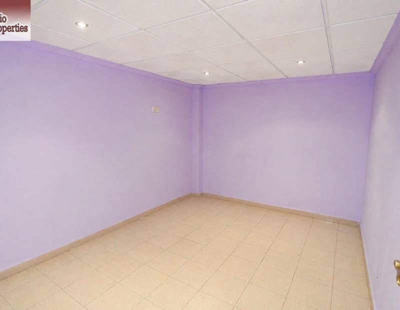 Rental - Business Premise - Avenida Beniarda - Benidorm